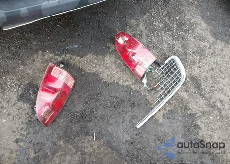 2013 Toyota Tacoma V6 z USA, uszkodzony, nr VIN 5TFMU4FN1DX011957